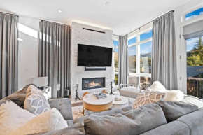 Riverfront Townhome 14 by East West Hospitality